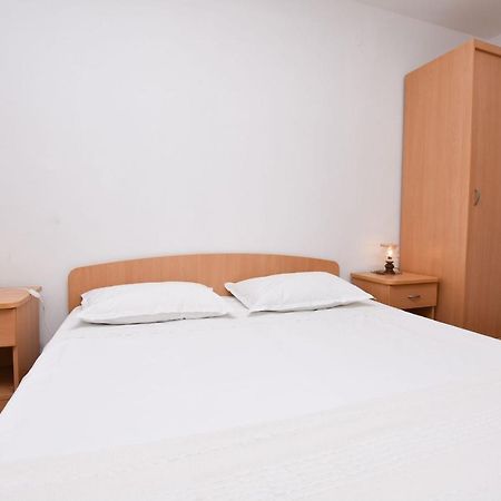Apartments&Room Kiko Primošten Buitenkant foto