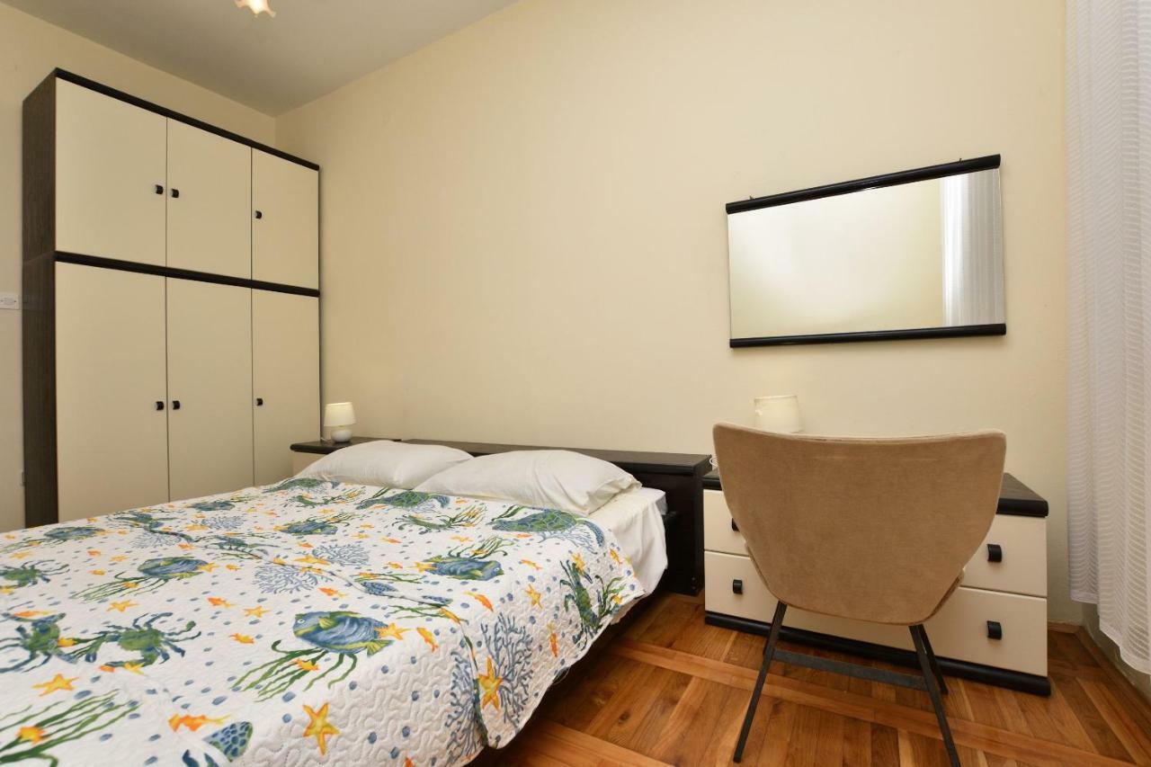 Apartments&Room Kiko Primošten Buitenkant foto