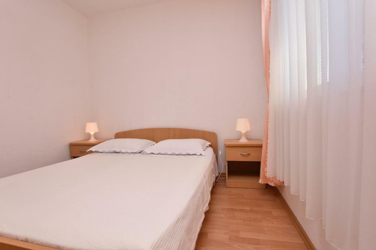 Apartments&Room Kiko Primošten Buitenkant foto